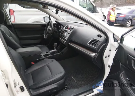 2017 Subaru Outback 3.6R Limited z USA, uszkodzony, nr VIN 4S4BSENC5H3347526